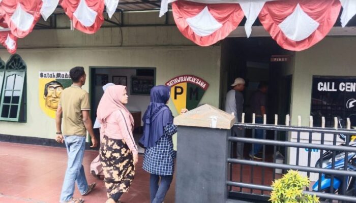Rumah Dirusak Pria Bersenjata Api, Warga Bagandeli Datangi Kantor PM Belawan
