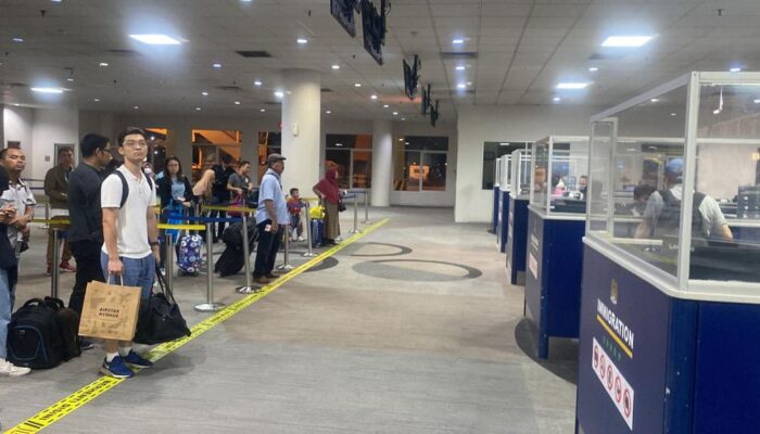 Keberangkatan Ribuan WNI Di KNIA Ditunda