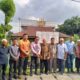 Kepala KPPU Kantor Wilayah I Medan Ridho Pamungkas didampingi Kepala Bidang Kajian Advokasi Shobi Kurnia melakukan diskusi dengan Persatuan Pengusaha Penggilingan Beras dan Padi (Perpadi) Sumatera Utara (Sumut), di Kantor Sekretariat Perpadi Sumut. Kehadiran KPPU diterima langsung oleh Ketua beserta pengurus Perpadi Sumut.