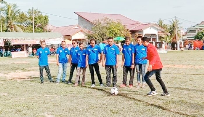 Hamdani Buka Open Tournament Di Garuda FC
