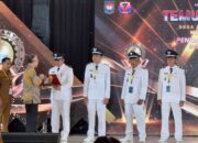 Usai Temu Karya, Geusyik Mane Tunong Terima Piala Mendagri