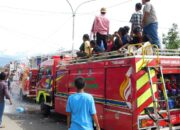 “Damkar Misterius” Tidak Mampu Bubarkan Massa Di Panyabungan