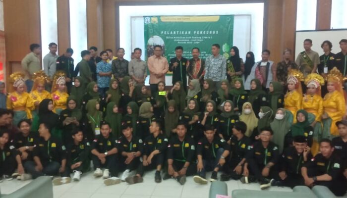 Fadlon Lantik Pengurus IMATA 2023-2024