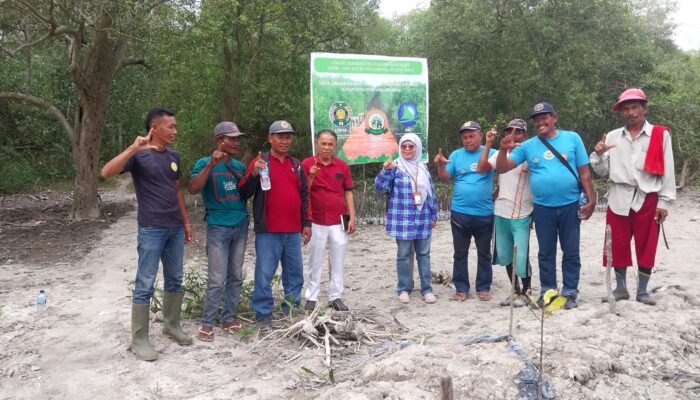 Desa Binaan LPPM USU Lakukan Program Budidaya Lebah Trigona