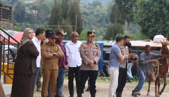 Bupati Aceh Tengah Buka Pacuan Kuda Tradisional