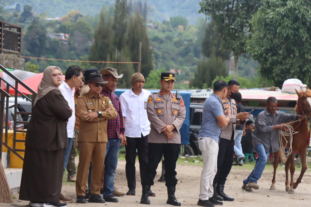Bupati Aceh Tengah Buka Pacuan Kuda Tradisional