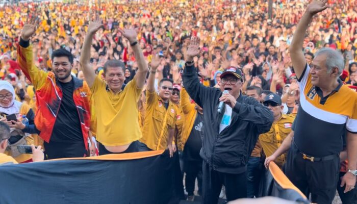 Puluhan Ribu Kader Dan Simpatisan Hanura Tumpah Ruah Ikuti Senam Santai Bersama Oesman Sapta