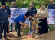Sambut HUT PAN Ke-25, Yahdi Khoir Ziarah Ke Makam Pejuang Partai