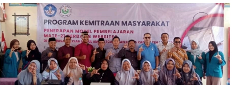 Tim Dosen Unimed Latih Guru MAS Nurul Amal Kuala