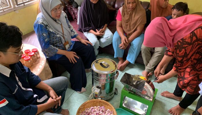 PPM USU Dukung Pengolahan Bawang Merah Goreng Berkualitas