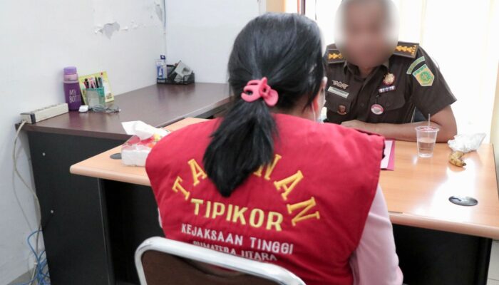 DJP Sumut I Serahkan Tersangka Pidana Pajak Ke Kejati