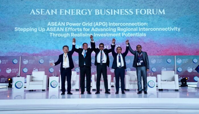 Pemimpin Perusahaan Listrik Asia Tenggara Bahas Pengembangan ASEAN Power Grid