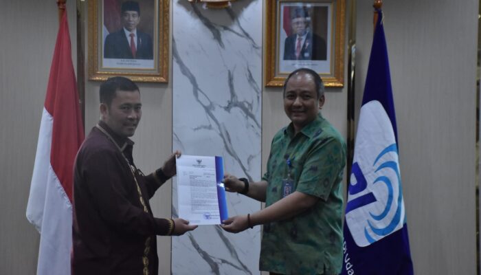 Pj Bupati Haili Yoga Temui Dirut LPP-RRI Terkait Pembentukan Radio Rimba Raya