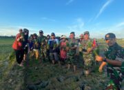 Dandim 0103/Aut Pimpin Penanaman Padi Di Lahan Demplot Ketahanan Pangan