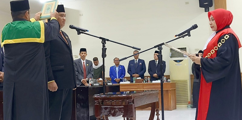 T Saifullah TS Resmi Wakil Ketua DPRK Pidie