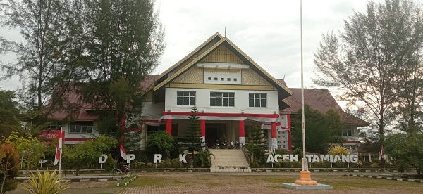 Suasana Gedung DPRK Aceh Tamiang, Rabu (23/8). Waspada/Muhammad Hanafiah