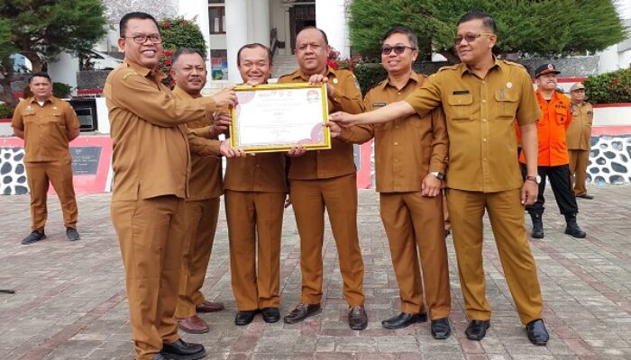 Tekan Angka Stunting, Bupati Toba Ajak Warga Beternak Ayam