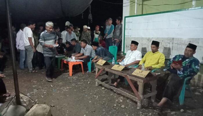 Ali Amrin Harahap Resmi Kepala Lingkungan IV Aek Salak Pasar Sibuhuan