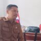 Camat Langsa Timur Heri Setiawan S.STP.MAP di ruang kerjanya. (Waspada/Ibnu Sa'dan)
