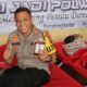 Kapolres Kota Pematangsiantar AKBP Yogen Heroes Baruno turut mendonorkan darahnya bersama Ketua Bhayangkari Cabang Polres dan lainnya dalam rangkaian menyambut HUT ke-75 Polwan di Mapolres, Jl. Jend. Sudirman, Rabu (9/8).(Waspada-Ist). 