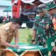 Bupati Simalungun Radiapoh Hasiholan menandatangani berita acara serah terima hasil Program TMMD ke 117 disaksikan Pangdam I/BB diwakili Danrem 022 PT Brigjen TNI Luqman Arief, Kamis (10/8).(Waspada/ist).