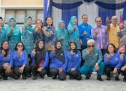 Tim TP PKK Provsu Evaluasi Pelaksana Tertib Administrasi Di P.Siantar