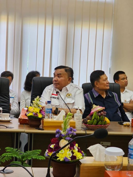 Foto Akun FB Salim Fakhry diduplikasi orang yang tidak bertanggung jawab kuat dugaan ada konspirasi politik. Waspada/Ist