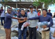 TA Khalid Salurkan Alat Tangkap Untuk Nelayan Aceh Utara