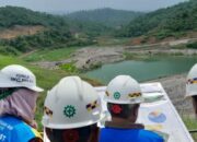 Pantau Progres Penyelesaian, Mahyuzar Tinjau Bendungan Keureutoe