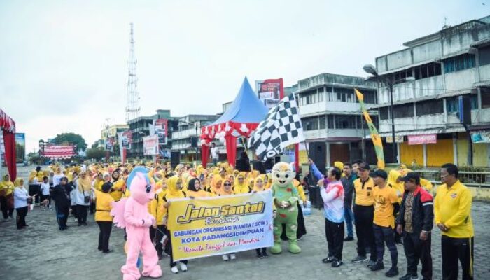 Jelang HUT RI, GOW Padangsidimpuan Jalan Sehat
