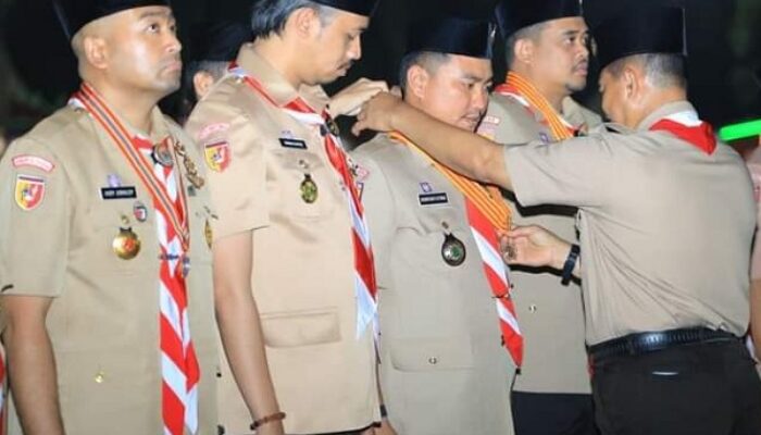 Hendriyanto Sitorus Dianugerahi Lencana Melati Pramuka