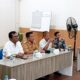 Bupati Simalungun, Ketua DPRD, Ketua Pemangku Adat dan Ketua Pemekaran Simalungun, dalam satu pertemuan di GSP Perdagangan, Kamis (10/8).(Waspada/ist).