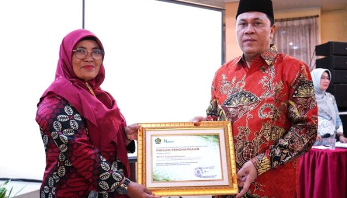 MAN 1 Padangsidimpuan Raih Penghargaan Kemenag Sumut