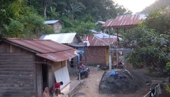 Kado Istimewa HUT Ke-78 RI Untuk Warga Desa Sopobatu