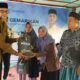 Anggota DPR RI Daerah Pemilihan II Aceh dari Partai Gerindra serahkan bantuan gemar ikan untuk warga pedalaman di Kabupaten Aceh Utara, Selasa (15/8). Waspada/Ist