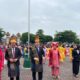 Pj Wali Kota Tebingtinggi, Drs Syarmadani, M.Si bersama forkopimda saat menari selayang pandang pada peringatan hari kemerdekaan RI di lapangan merdeka Kota Tebingtinggi. Waspada/Kristian Brahmana