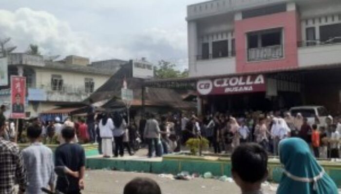 Bentrok Karnaval HUT Ke-78 RI Di Panyabungan, 5 Luka-luka