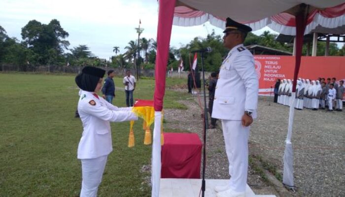 Camat Seunagan Timur Pimpin Upacara HUT Ke-78 RI