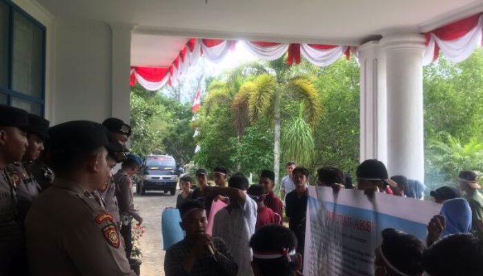 Demo Aksi Jilid III Minta KPK Turun Ke Madina