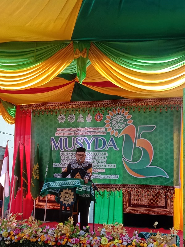 Ichwanul Fitri, S.Ag, M.Kes Sekretaris Pimpinan Wilayah Muhammadiyah Aceh saat membuka acara Musyda ke-15 Muhammadiyah Aceh Tenggara. Waspada/Ist