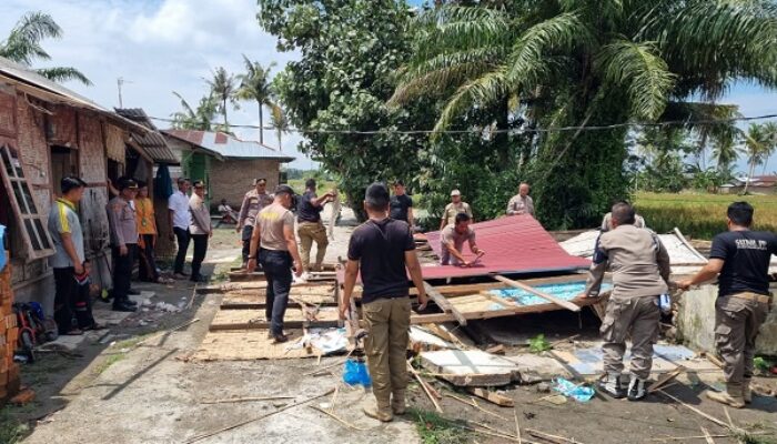 Korban Puting Beliung Di Sergai 133 Rumah, 1 Masjid