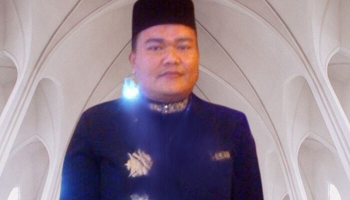 Orang Tua Bertanggung Jawab Mengajarkan Anak Membaca Al-Qur’an