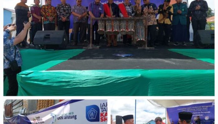 Sekretaris Ditjen Bimas Kristen Resmikan Huta Moderasi Beragama IAKN Tarutung