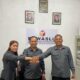 Komisioner Bawaslu Humbahas, Efrida Purba, S.Sos., M.A.P (kiri), Henri Wesli Pasaribu, S.Th (tengah) dan Jahormat Lumban Toruan, S.Sos (kanan). Waspada/Ist