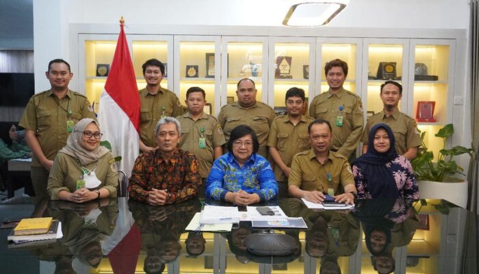 KLHK Raih Outstanding Achievement of Public Service Innovation 2023,