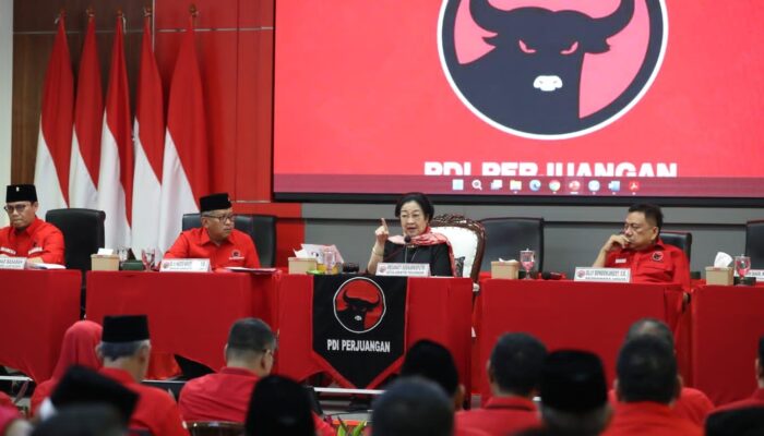 Megawati Minta Parpol Pendukung Ganjar Turun Ke Bawah