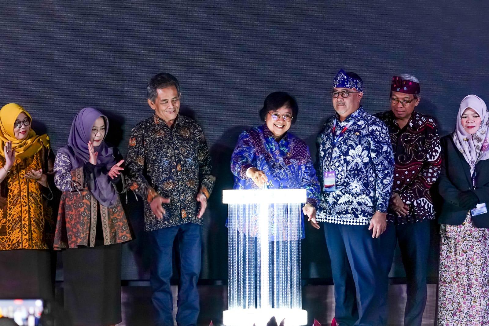 ASOEN Ke 34, Momentum ASEAN Bahu Membahu Perjuangkan Lingkungan Bersih Dan Hijau