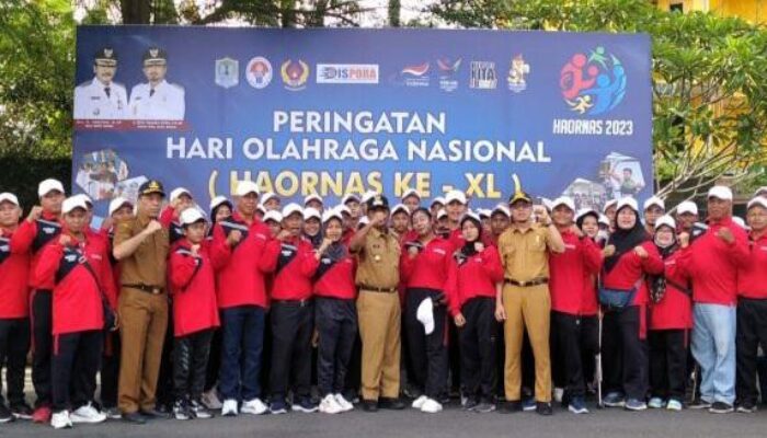 Insan Olahraga Binjai Terima Penghargaan