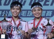 Apri/Fadia Tetap Haus Gelar