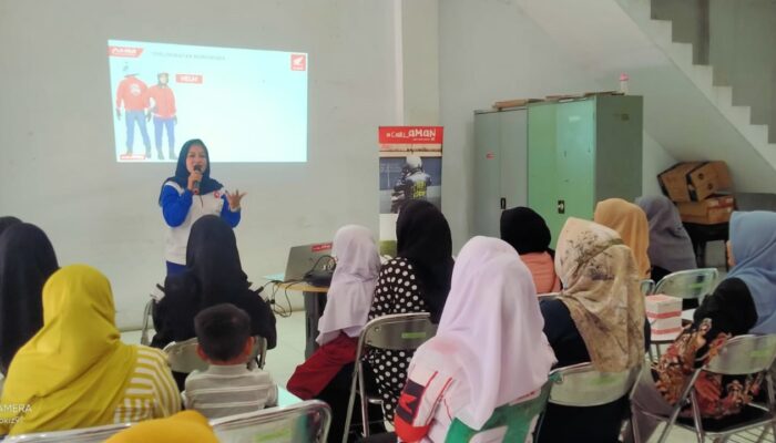 Honda Perkaya Wawasan Safety Riding Pecintanya